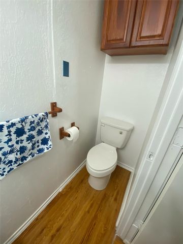 2022 Minnie Drive, Arlington, TX 76012