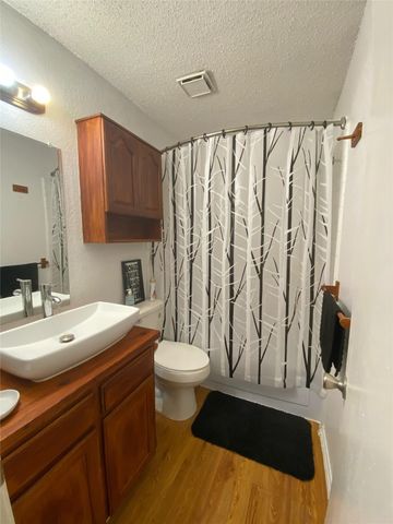 2022 Minnie Drive, Arlington, TX 76012