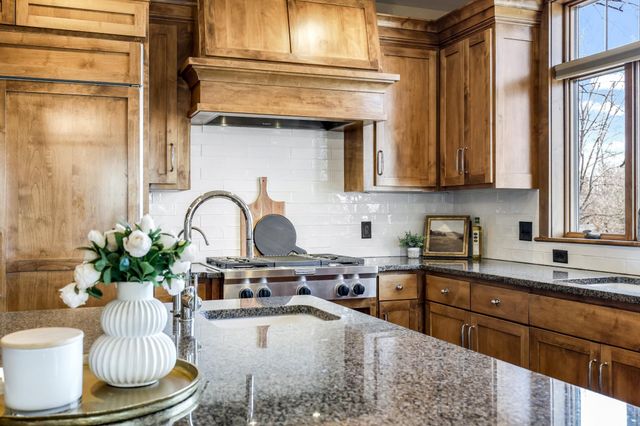 7844 Bent Tree Circle, Prior Lake, MN 55372