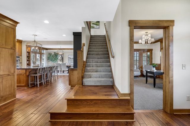 7844 Bent Tree Circle, Prior Lake, MN 55372