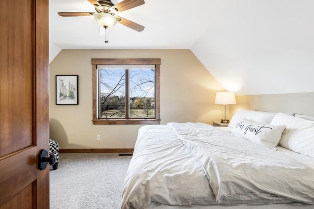 7844 Bent Tree Circle, Prior Lake, MN 55372