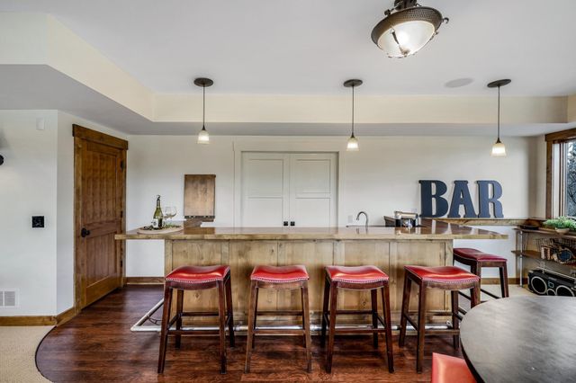 7844 Bent Tree Circle, Prior Lake, MN 55372