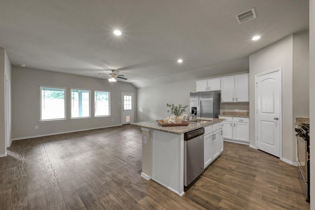 14149 Redwood Forest Trail, Conroe, TX 77384