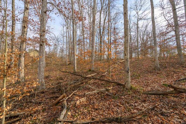 149 Hilltop Lane, Nashville, IN 47448