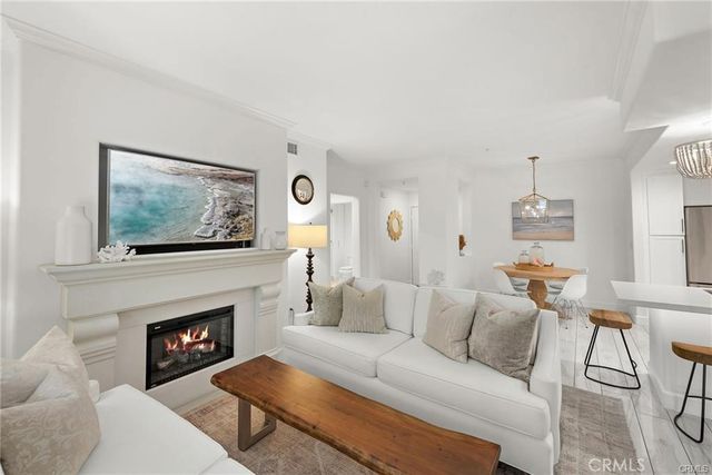 2123 Watermarke Place, Irvine, CA 92612