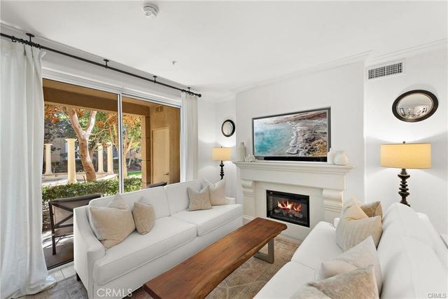 2123 Watermarke Place, Irvine, CA 92612