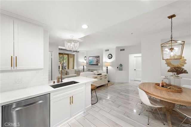 2123 Watermarke Place, Irvine, CA 92612