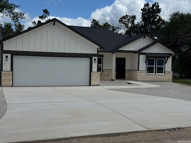 1031 Sunset Park, Spring Branch, TX 78070
