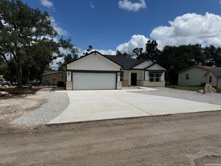 1031 Sunset Park, Spring Branch, TX 78070