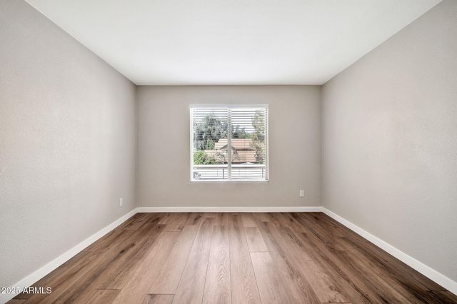 4730 W NORTHERN Avenue 2102, Glendale, AZ 85301