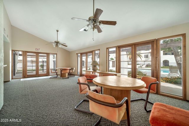 4730 W NORTHERN Avenue 2102, Glendale, AZ 85301