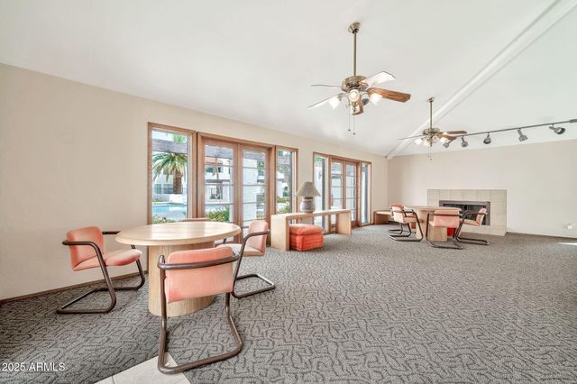 4730 W NORTHERN Avenue 2102, Glendale, AZ 85301