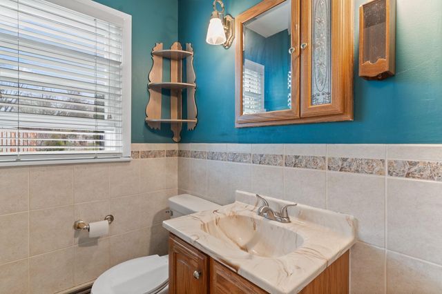 5271 Buchanan Street NE, Fridley, MN 55421