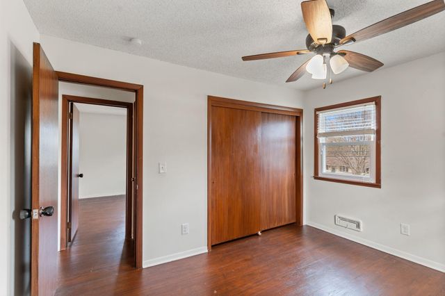 5271 Buchanan Street NE, Fridley, MN 55421