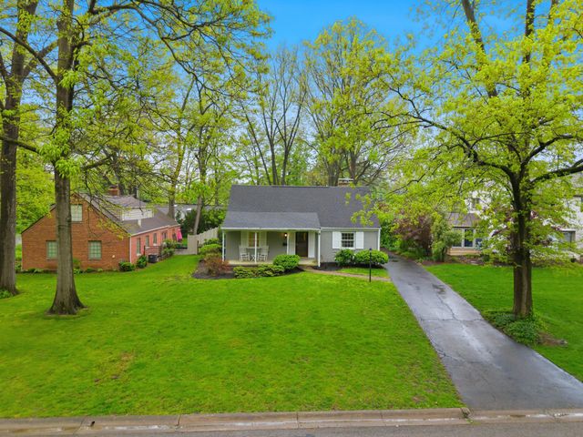 2425 Dorset Road, Upper Arlington, OH 43221