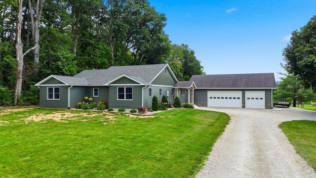 4279 W 100 N Road, Huntington, IN 46750