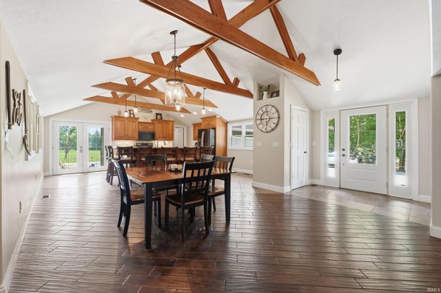 4279 W 100 N Road, Huntington, IN 46750