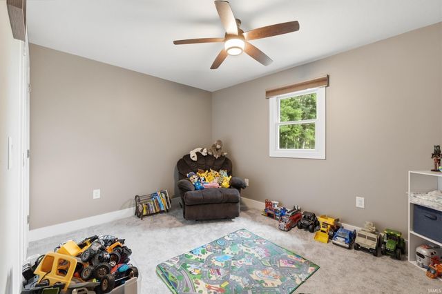 4279 W 100 N Road, Huntington, IN 46750