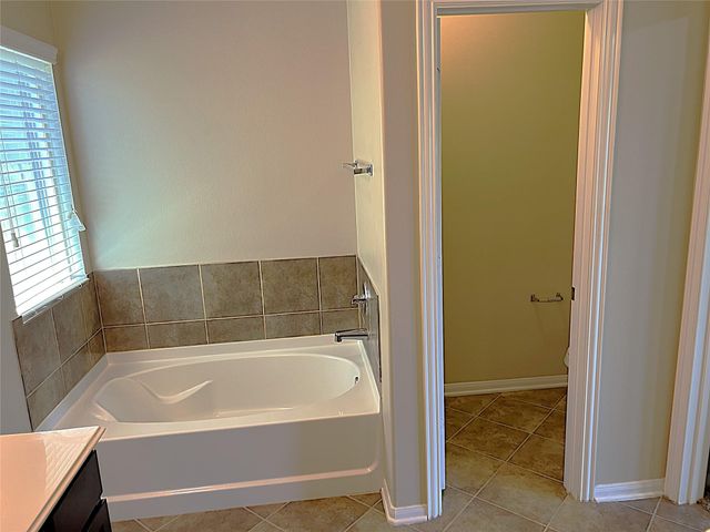 17222 Hannah Oaks Lane, Humble, TX 77396