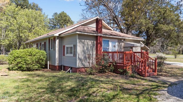 3077 Christian Light Road, Fuquay Varina, NC 27526