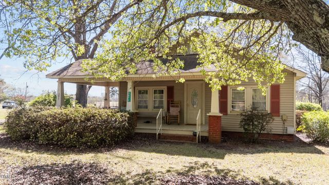 3077 Christian Light Road, Fuquay Varina, NC 27526