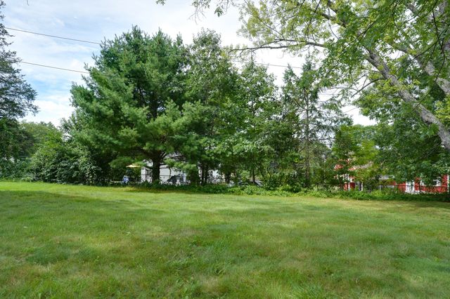 10 Westbrook Rd, Northborough, MA 01532