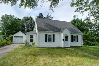 10 Westbrook Rd, Northborough, MA 01532