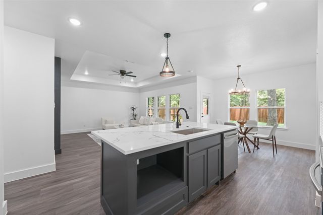 122 E Beachwood Loop, Trinidad, TX 75163