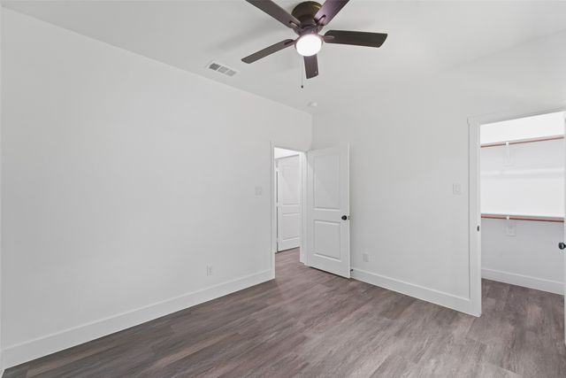 122 E Beachwood Loop, Trinidad, TX 75163