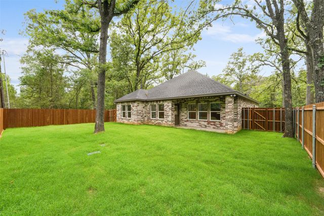 122 E Beachwood Loop, Trinidad, TX 75163
