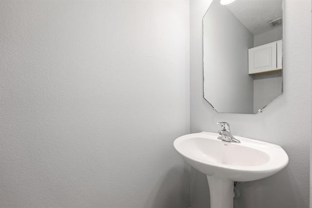1811 Salt Valley Drive, Katy, TX 77493
