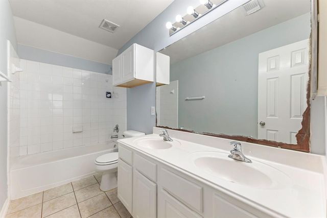 1811 Salt Valley Drive, Katy, TX 77493