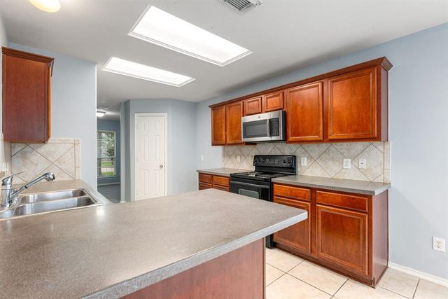 1811 Salt Valley Drive, Katy, TX 77493