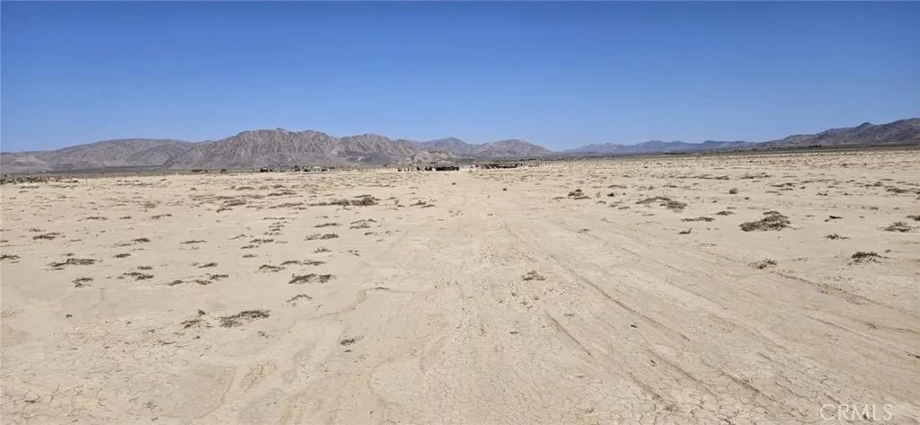 800 Lincoln, Lucerne Valley, CA 92356