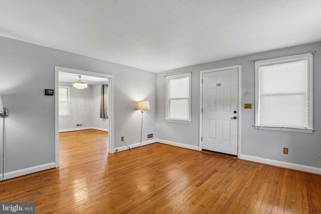 8358 LOCH RAVEN BLVD, Baltimore, MD 21286