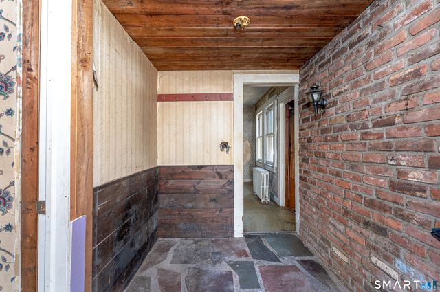 70 East Hill Road, Canton, CT 06019