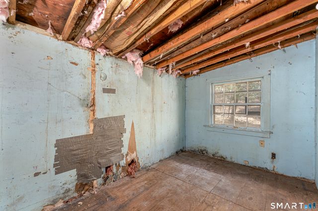 70 East Hill Road, Canton, CT 06019