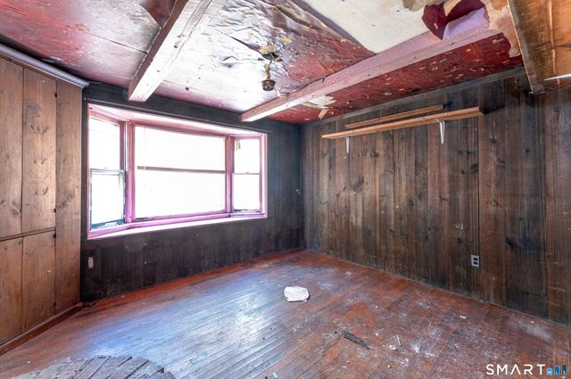 70 East Hill Road, Canton, CT 06019