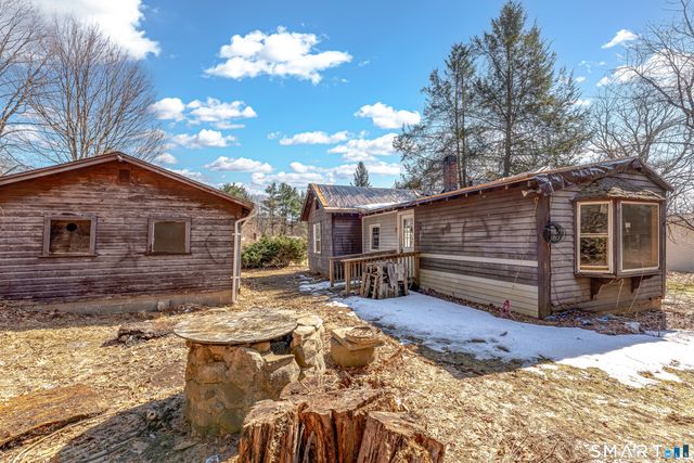 70 East Hill Road, Canton, CT 06019