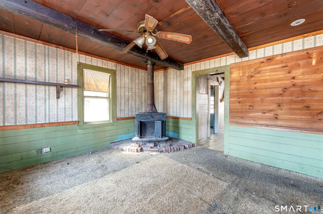 70 East Hill Road, Canton, CT 06019