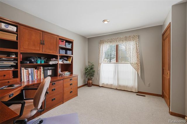 42675 Christina Drive, Sterling Heights, MI 48313