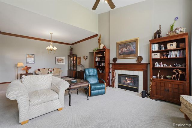 42675 Christina Drive, Sterling Heights, MI 48313