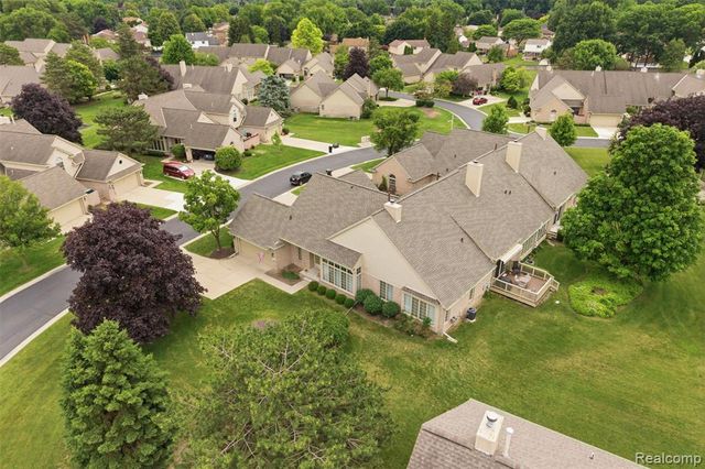 42675 Christina Drive, Sterling Heights, MI 48313