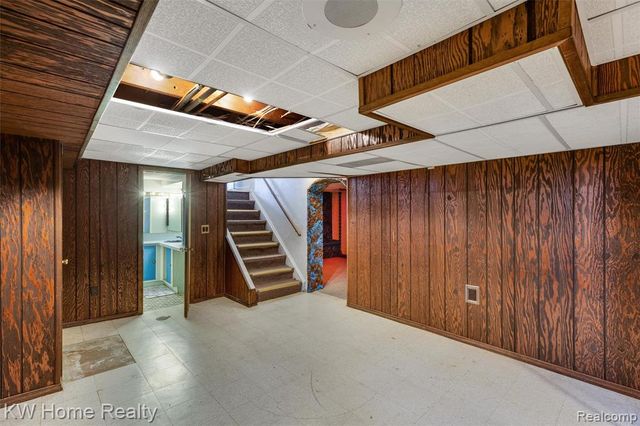 18910 Mansfield Street, Detroit, MI 48235