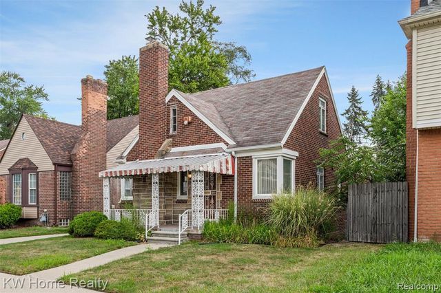 18910 Mansfield Street, Detroit, MI 48235