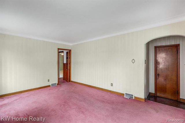 18910 Mansfield Street, Detroit, MI 48235