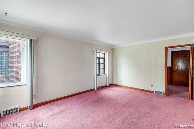 18910 Mansfield Street, Detroit, MI 48235