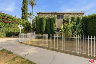 18611 Clark Street, Tarzana, CA 91356