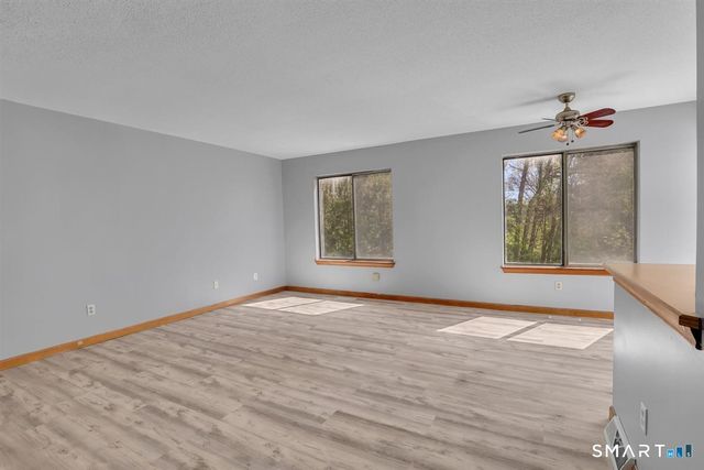 14 Staffordshire Common Drive 14, Wallingford, CT 06492