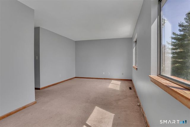 14 Staffordshire Common Drive 14, Wallingford, CT 06492